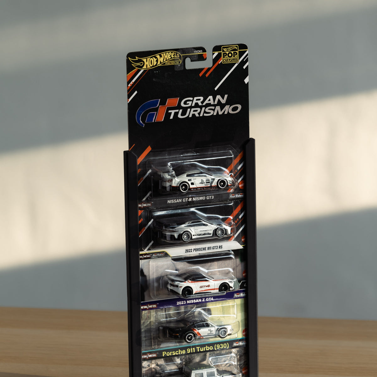 SLIDER 64 | Hot Wheels Premium Card Display Rail