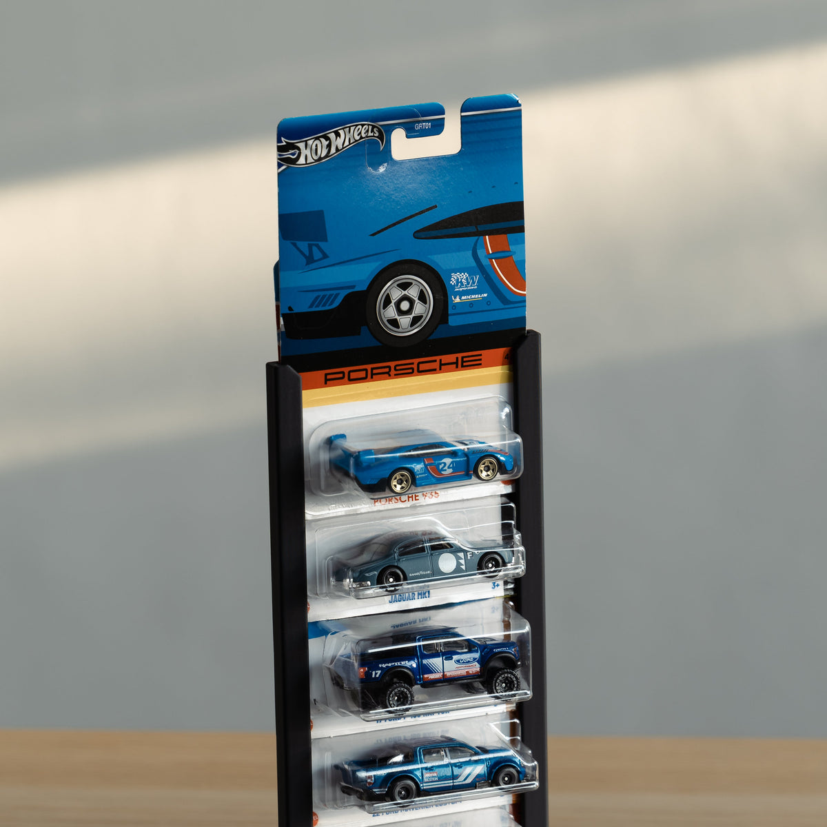 SLIDER 64 | Hot Wheels Mainline 風火輪吊卡站立滑軌架
