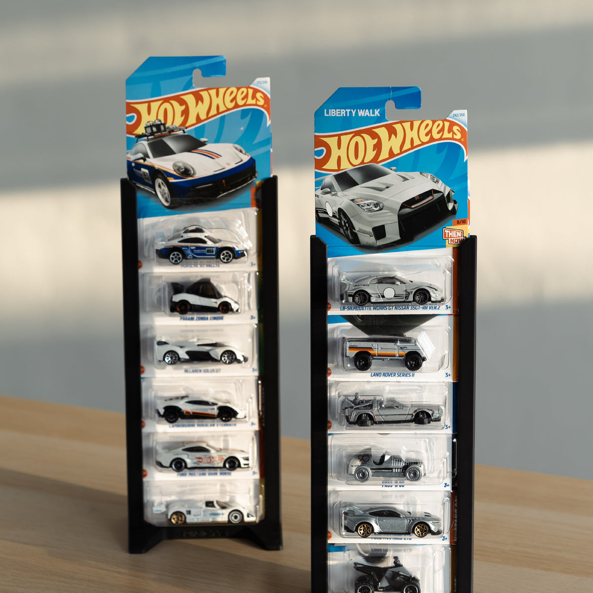 SLIDER 64 | Hot Wheels Mainline 風火輪吊卡站立滑軌架